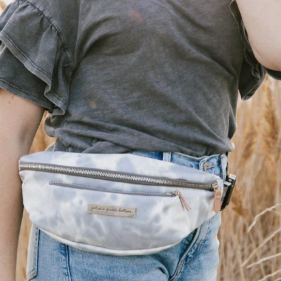 Petunia Pickle Bottom All-Around Belt Bag - Picture 2 of 4